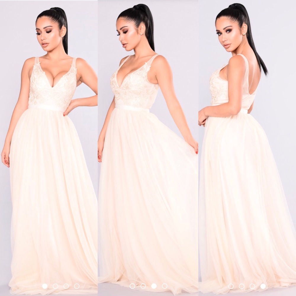 FASHION NOVA DRESS
